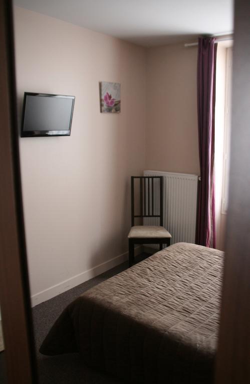 Hotel Du Roussillon *