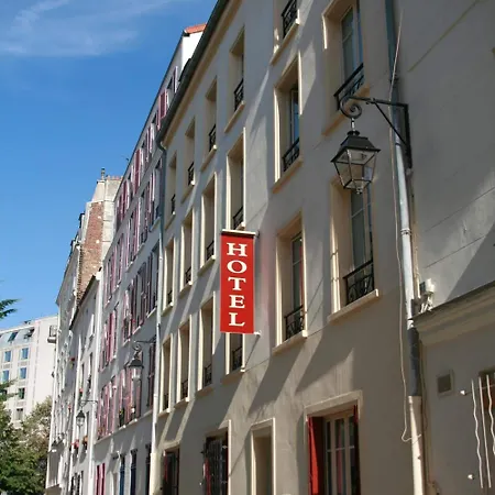 Du Roussillon Hotel